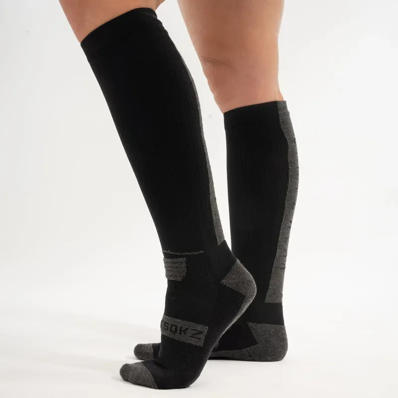 Spatzwear Hotsokz Merino Long Winter Socks in Black-8